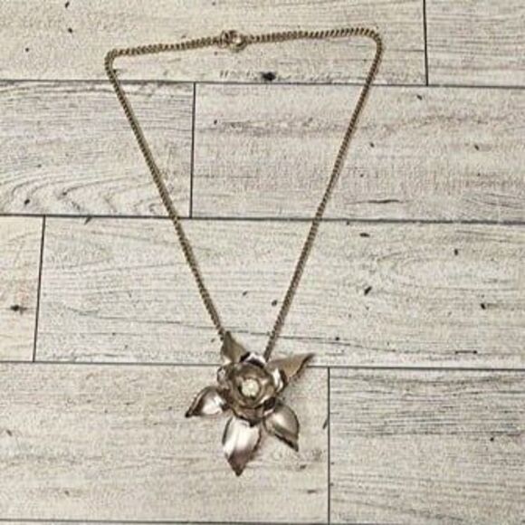 Vintage Silver Tone Pin Brooch Pendant Flower w/ Rhinestone Center 16"L - Picture 4 of 5